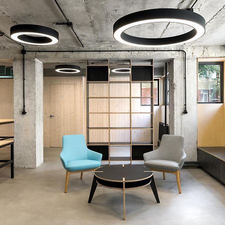 Izy Stay Hostel Bratislava Eksteriør bilde