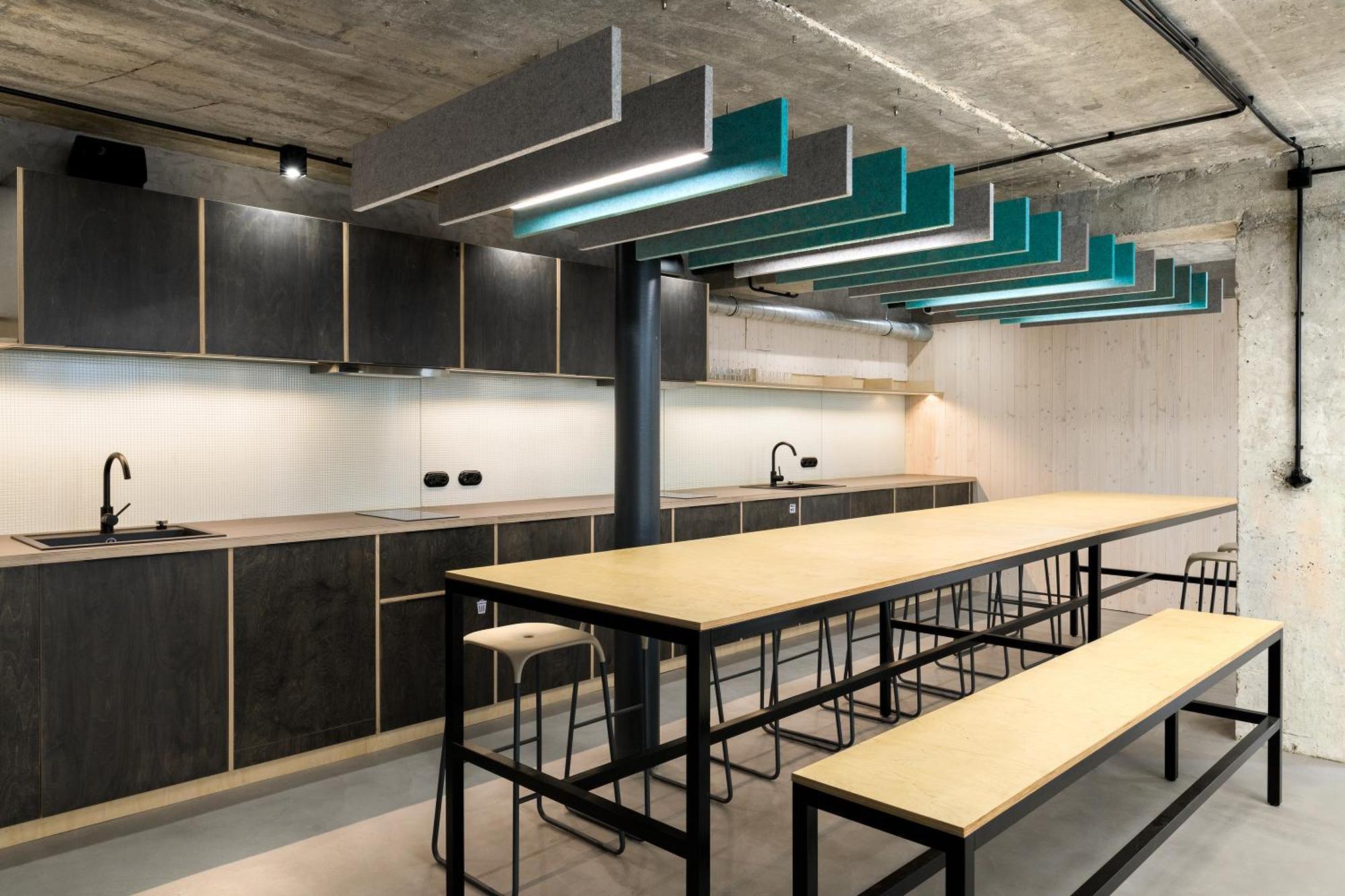 Izy Stay Hostel Bratislava Eksteriør bilde