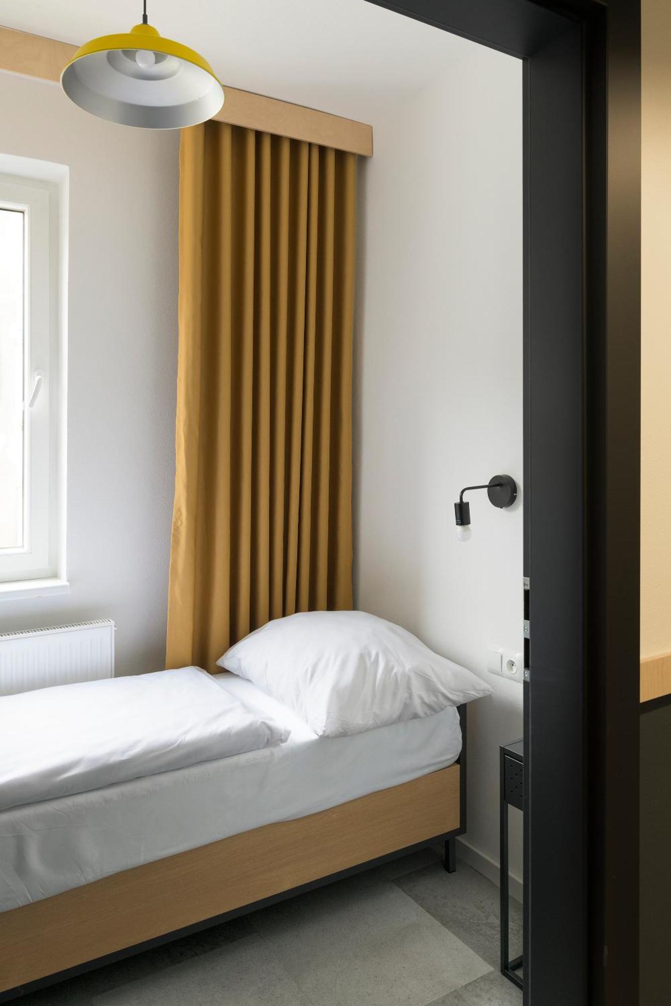 Izy Stay Hostel Bratislava Eksteriør bilde